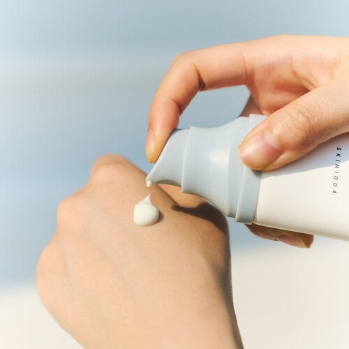 SKIN1004 - Madagascar Centella Hyalu-Cica Water-Fit Sun Serum SPF50+ PA++++ (Hyaluronik Asit ve Centella Asiatica İçeren Serum Güneş Koruyucu)